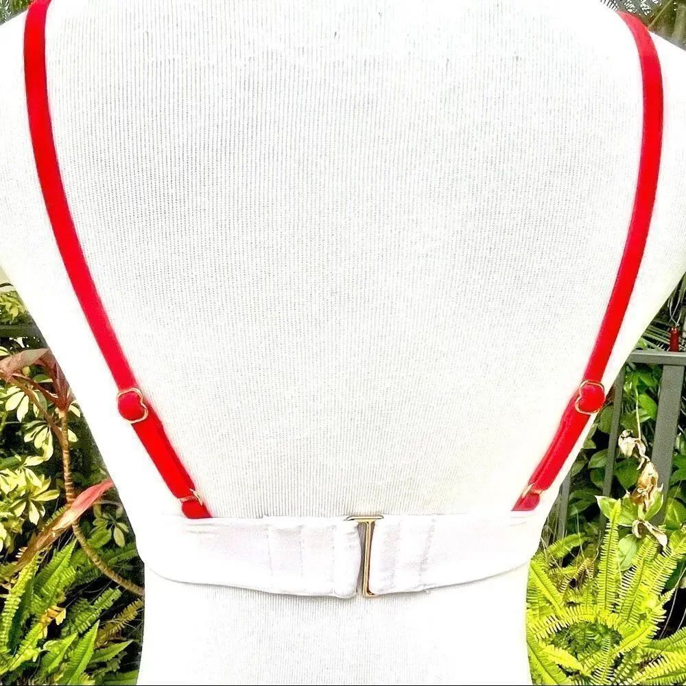🍍3/$15🍍 Express Red Color Block Triangle Bikini Top - Picture 7 of 8